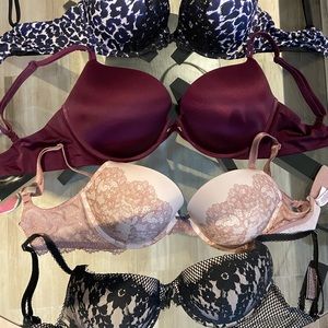 Victoria Secret Bra’s